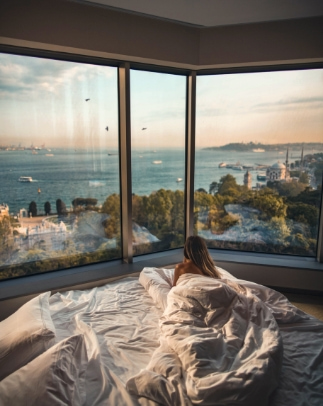 Impressive sea view hotel room